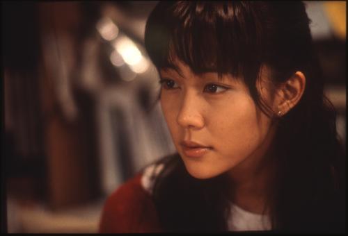 ISOLA TAJUJINKAKU SHOJO Scene 4 (Image switched on hover)