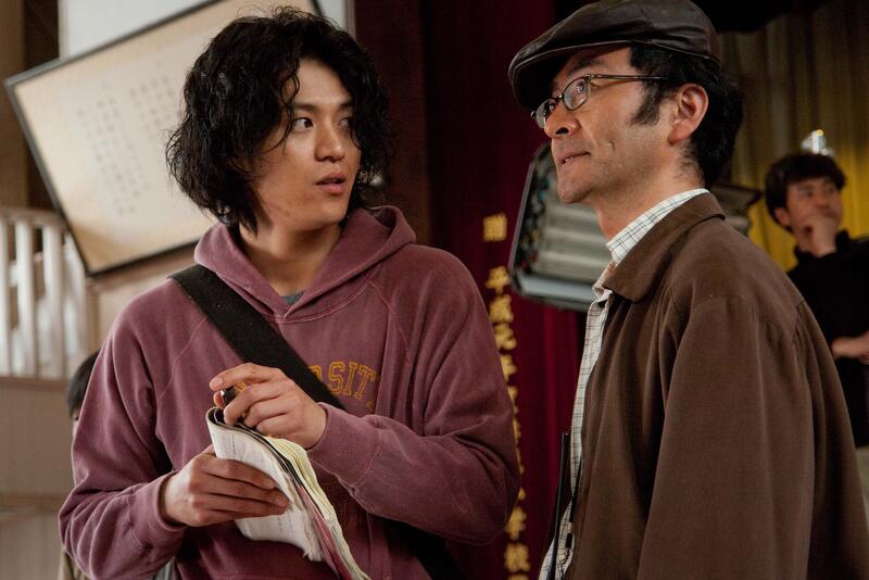 THE WOODSMAN AND THE RAIN Image